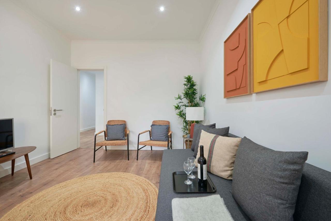 Spacious & Light-Filled 4Br Apartment By Timecoler Amadora Exterior photo